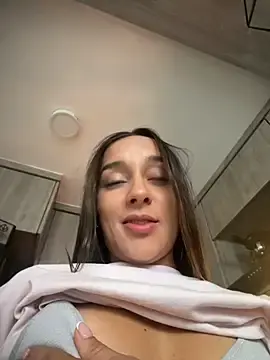 Stripchat Watch Live Sex Cams of Brunettecollins05