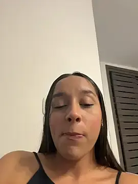 Stripchat Free Porn Cam of Brunettecollins05