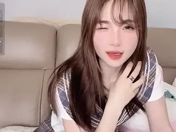 Stripchat Adult Webcam of guoguo-77