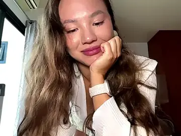 Stripchat Sex Cam of kamila_18_french