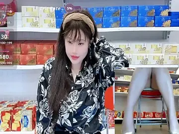 Stripchat Adult Webcams of _7Eleven_