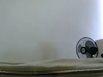 Stripchat Watch Live Sex Cams of nicolle_milf1978