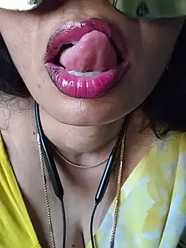 Stripchat Free Porn Cam of sesiteluguammayi