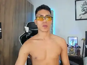 Stripchat Sex Chat of AlanNaughty