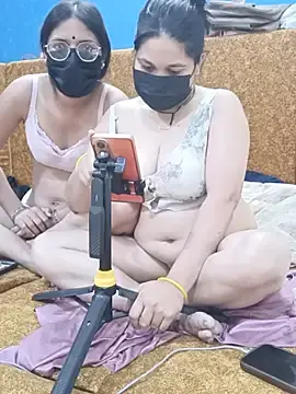 Stripchat Watch Live Sex Cams of Sangitalive
