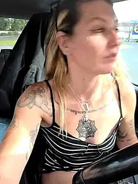 Stripchat Private Sex Chat of SheIsSomething