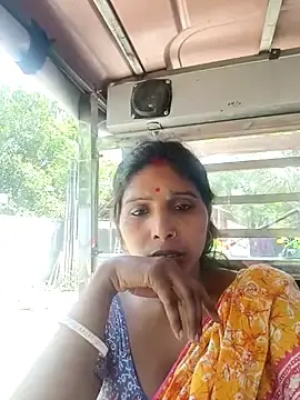 Stripchat Free Live Porn of JYRR25