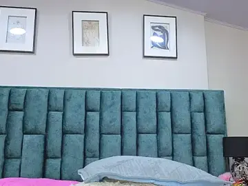 Stripchat Best live sex cam show of La_Crespa_x