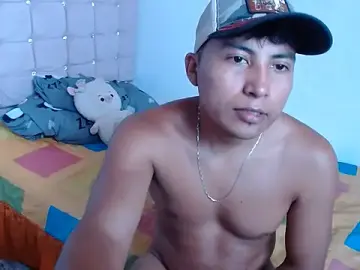 Stripchat Free Porn Cam of maye_dan