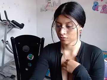 Stripchat Free Live Porn of maye_dan