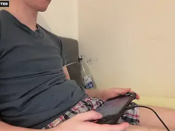 Stripchat Live Sex Cam of Cube933