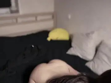 Stripchat Free Porn Cam of Pinkamina_Pie