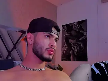 Stripchat Watch Live Sex Cams of Vincentblack