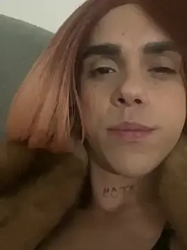 Stripchat Live Porn of gisele23cm