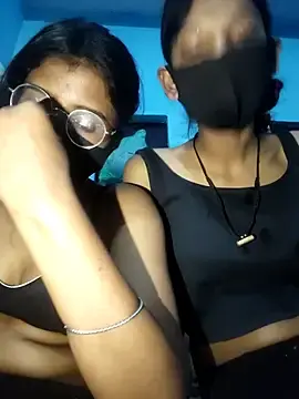 Stripchat Adult Video Chat of Aaradhya-Rani