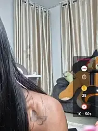 Stripchat Sex Cam of AudreySpanksFuck-