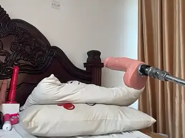 Stripchat Live Sex of AudreySpanksFuck-