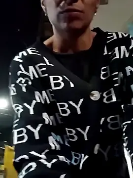 Stripchat Free Porn Cam of Leslly_