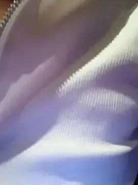 Stripchat Live Sex Cam of Leslly_