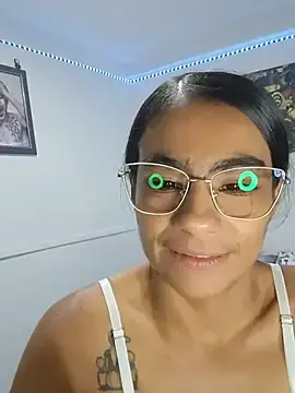 Stripchat Adult Webcam of Leslly_
