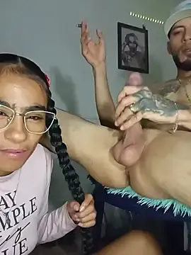 Stripchat Adult Webcam of Leslly_