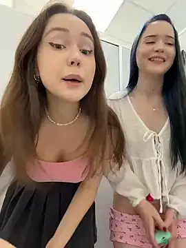 Stripchat Sex Chat of Peachy_Dream