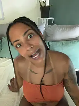 Stripchat Sex Chat of SweetPetiteNoir