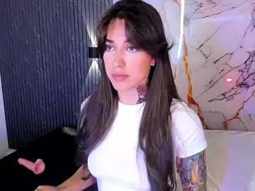 Stripchat Free Porn Cam of AlexxNoir