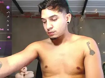 Stripchat Sex Chat of Angel_latinboy