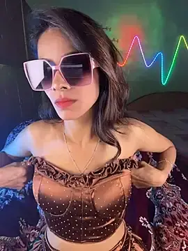 Stripchat Live Sex Cam of Ivy_the_goddess