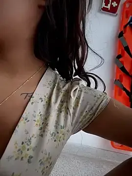 Stripchat Live Sex Cam of MystiqueXXX