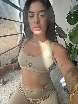 Stripchat Live Sex Cam of MystiqueXXX