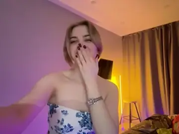 Stripchat Best live sex cam show of kirtova_
