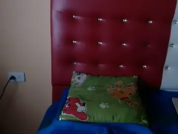 Stripchat Free Porn Cam of kurtbigcock