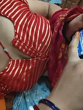 Stripchat Watch Live Sex Cams of COUPLLE_VILLAGE