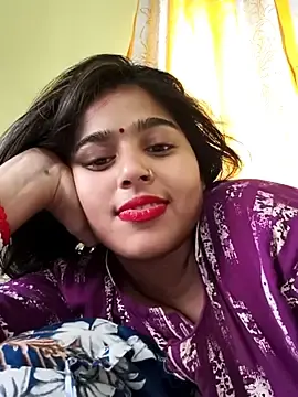 Stripchat Adult Webcams of Cute-Simmi69