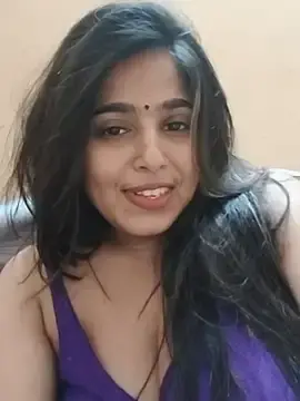 Stripchat Free Porn Cam of Cute-Simmi69