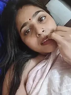 Stripchat Adult Webcam of Cute-Simmi69