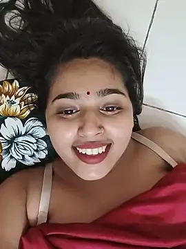 Stripchat Watch Live Sex Cams of Cute-Simmi69