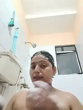Stripchat Nude Webcam of Cute-Simmi69