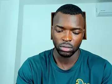 Stripchat Sex Cam of Dylan_Taylor