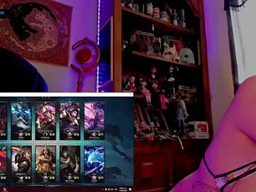 Stripchat Watch Live Sex Cams of Hisato111