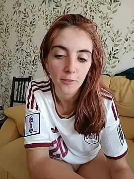 Stripchat Watch Live Sex Cams of Honeygirl08