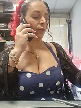 Stripchat Live Sex of Micorazonheolmiangel23