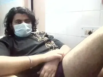 Stripchat Live Sex of Mr_Naughty106