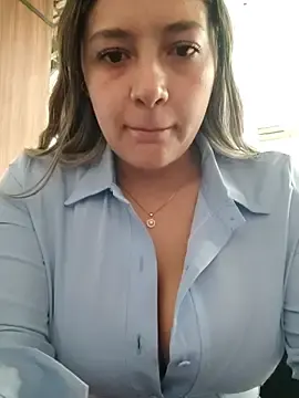 Stripchat Free Live Porn of alana_69