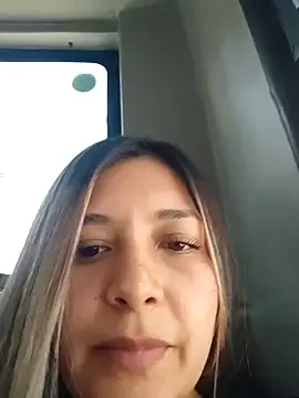 Stripchat Sex Cam of alana_69