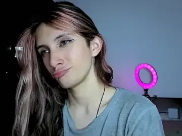 Stripchat Live Porn of Feniix__