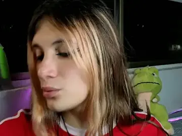 Stripchat Adult Webcam of Feniix__