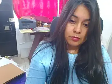 Stripchat Adult Webcam of Ixchel_Anaid